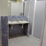 بيت شباب Alberguerojoplata *
