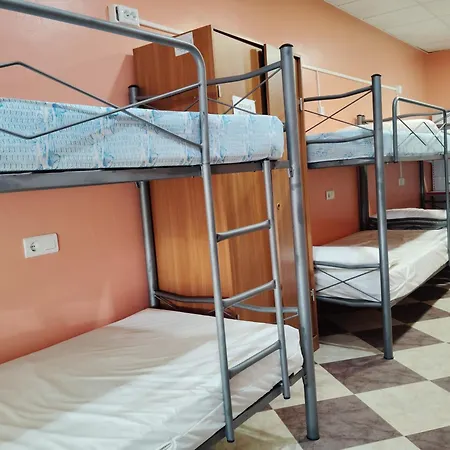 Alberguerojoplata 旅馆 Torremegía